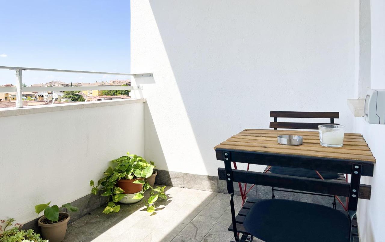 Suitesflores - Bright And Cozy Apartment In Verona Eksteriør billede